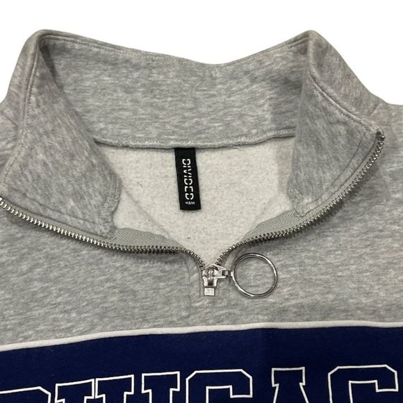Divided H&M long sleeve sweatshirt size Medium - Picture 4 of 6